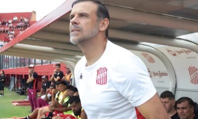 Andrés Yllana como DT de Club Atlético San Martín de Tucumán. Foto CA San Martín