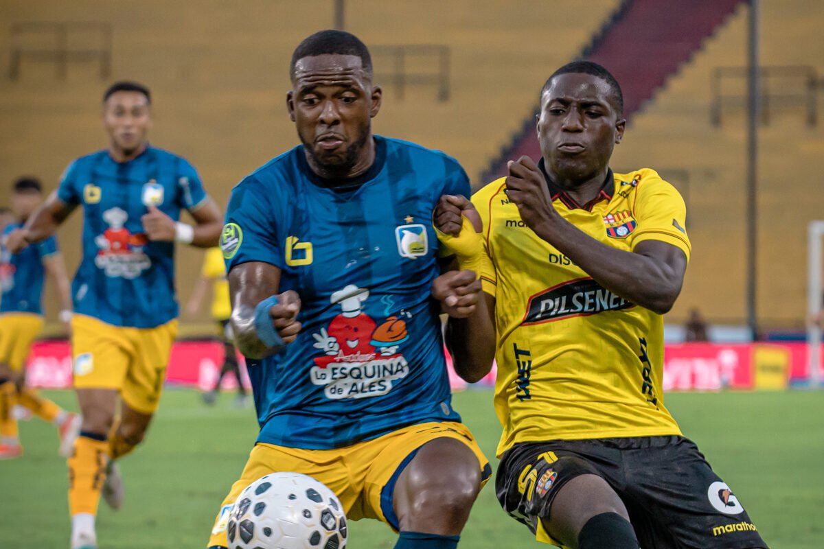 Barcelona SC y Delfín jugaron en el estadio Monumental. Foto: BSC