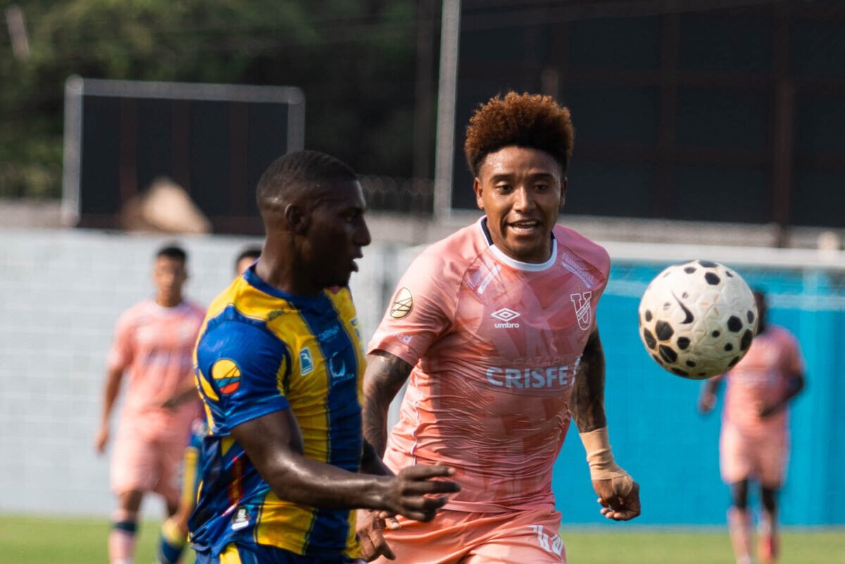 Universidad Católica jugó con Astillero Fc en Guayaquil. Foto: Copa Ecuador