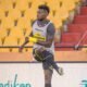 Gustavo Vallecilla, de Barcelona SC, calienta previo al partido ante IDV. Foto: Barcelona SC