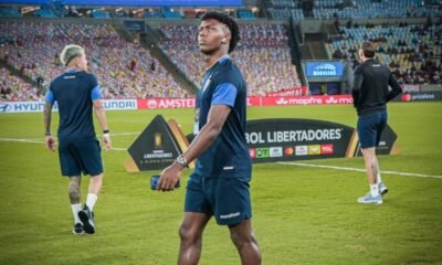 Djorkaeff Reasco, de IDV, en el Maracaná previo al partido ante Flamengo. Foto: IDV