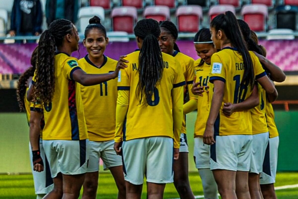 La Tri Sub-20 Femenina en el partido ante Corea del Sur en el Mundial en Polonia. Foto: LaTri