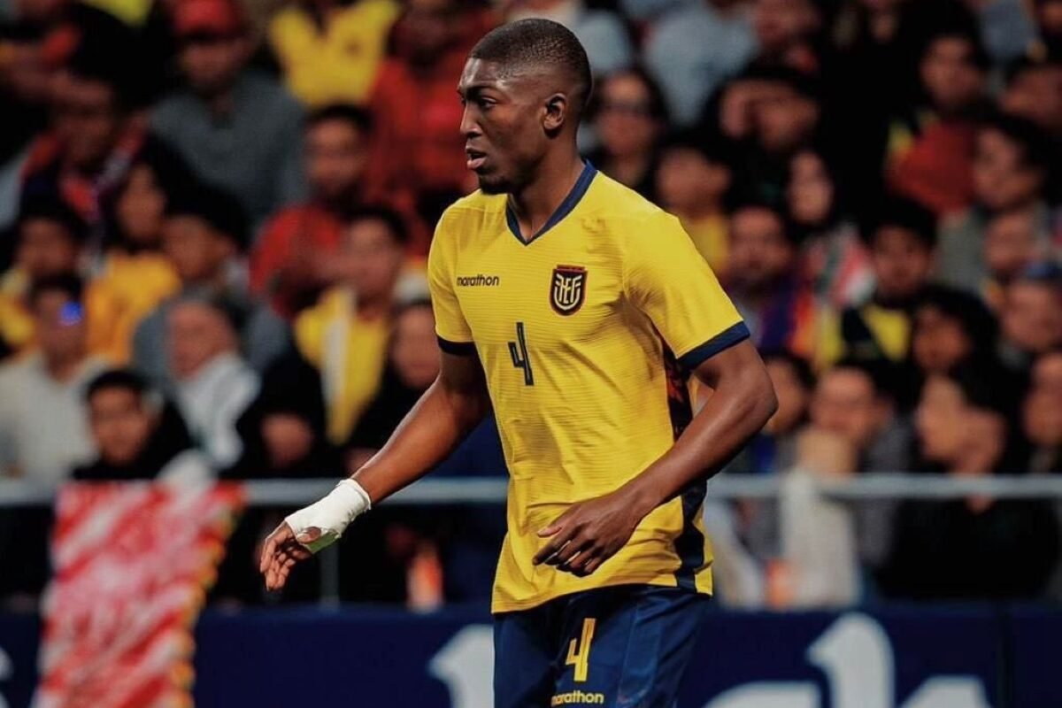 Joel Ordóñez en los amistosos con la Selección de Ecuador. Foto Joel Ordóñez IG