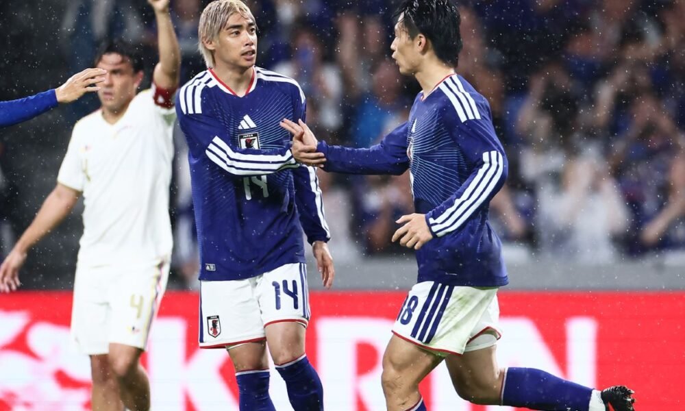 Jugadores de Japón en su partido contra Venezuela. Foto Selección de Japón