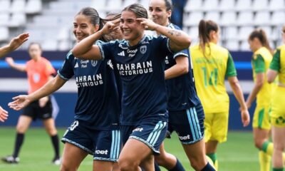 Manoly Baquerizo celebrando su primer gol en el Paris FC. Foto Paris FC