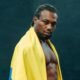 Mayton Perea con la bandera de Ecuador. Foto: Mayton Perea