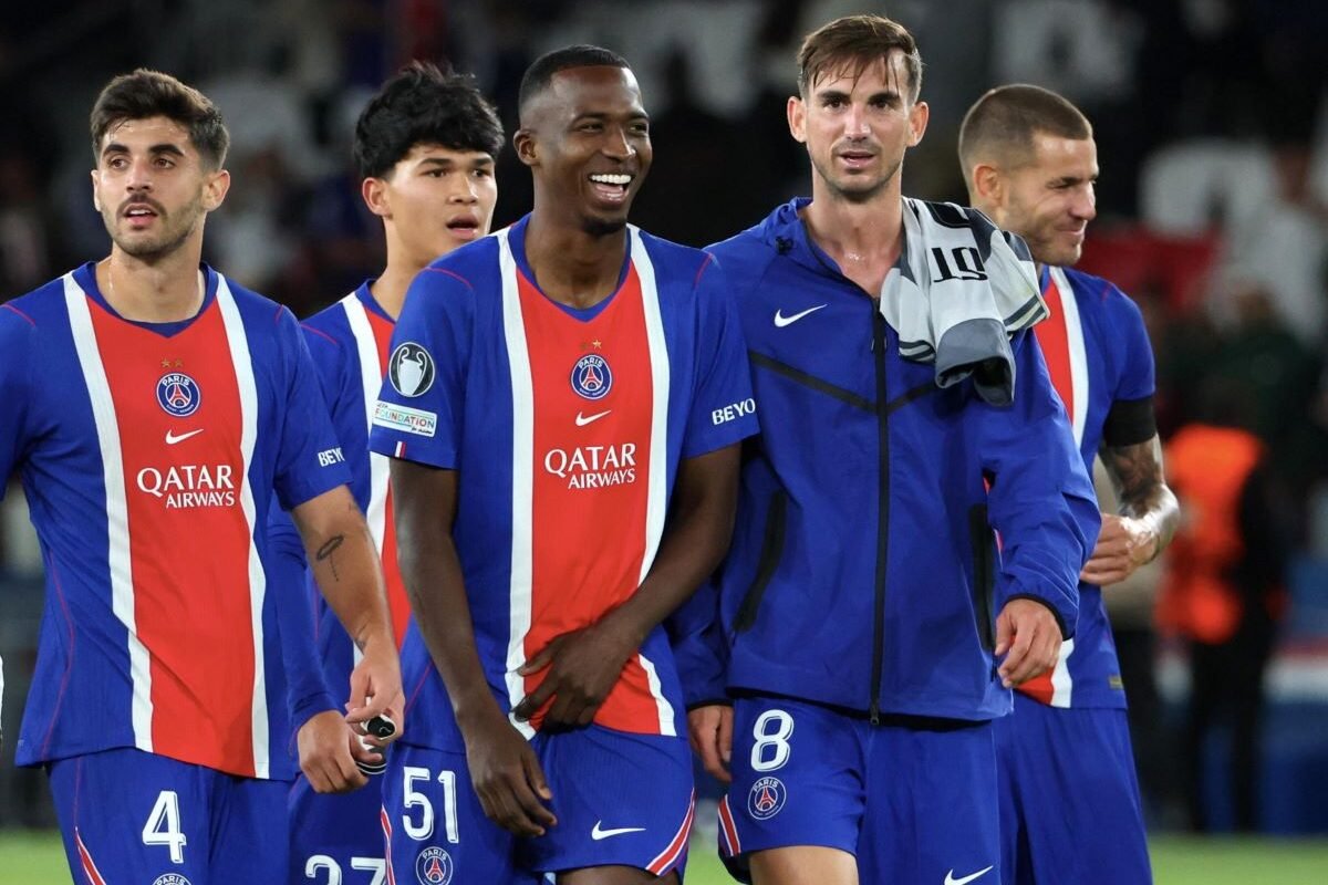 Willian Pacho en el partido del PSG ante el Brest por la fecha 5 de la Ligue 1. Foto PSG