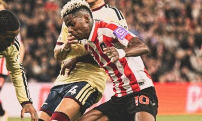 Nilson Angulo con el Sunderland ante el Arsenal. Foto: Sunderland