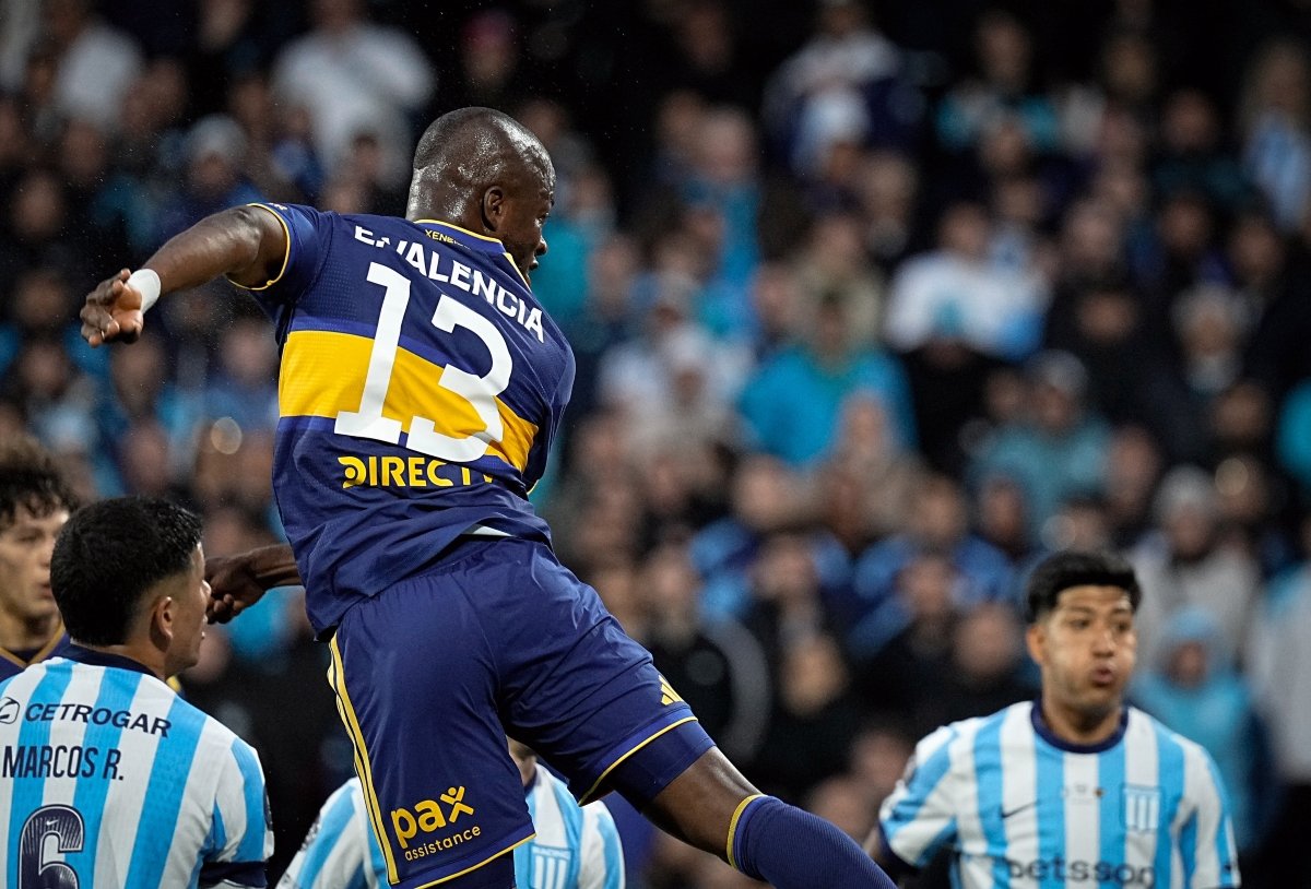 Enner Valencia en el gol ante Racing por Copa Argentina. Foto: Boca Juniors