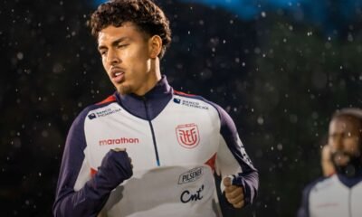 Jeremy Sarmiento entrena con la Selección de Ecuador previo al partido ante Japón. Foto: LaTri