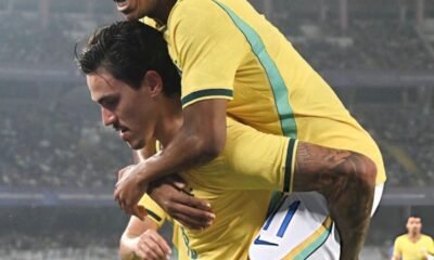 Eestevao celebra uno de los goles de Brasil ante India. Foto: CBF