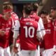 Los integrantes del Fleetwood Twon, en el juego ante el Arsenal en la Carabao Cup. Foto: League Two