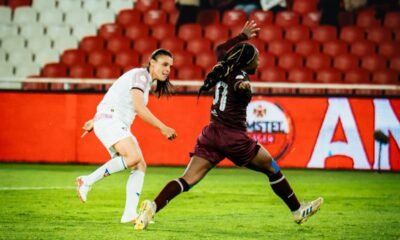 Cecil Aldana remata para anotar el gol de Guerreras Albas. Foto: Guerreras Albas