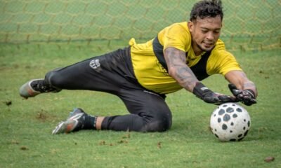 José David Contreras, de Barcelona SC, es uno de los goleros más destacados de la LigaPro. Foto: BSC
