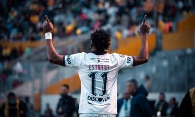 Michael Estrada celebrando su penal convertido ante Aucas en la fecha 3 de LigaPro. Foto LDU