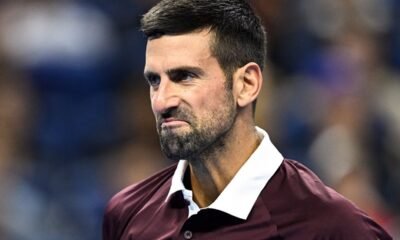 Novak Djokovic en su duelo contra Daniil Medvedev en el Abierto de China 2026. Foto: China Open