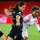 Jugadores de Guerreras Albas y Olimpia en la Copa Libertadores Femenina. Foto: Olimpia