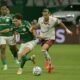 Jugadores de Palmeiras y Fluminense en Sao Paulo.
